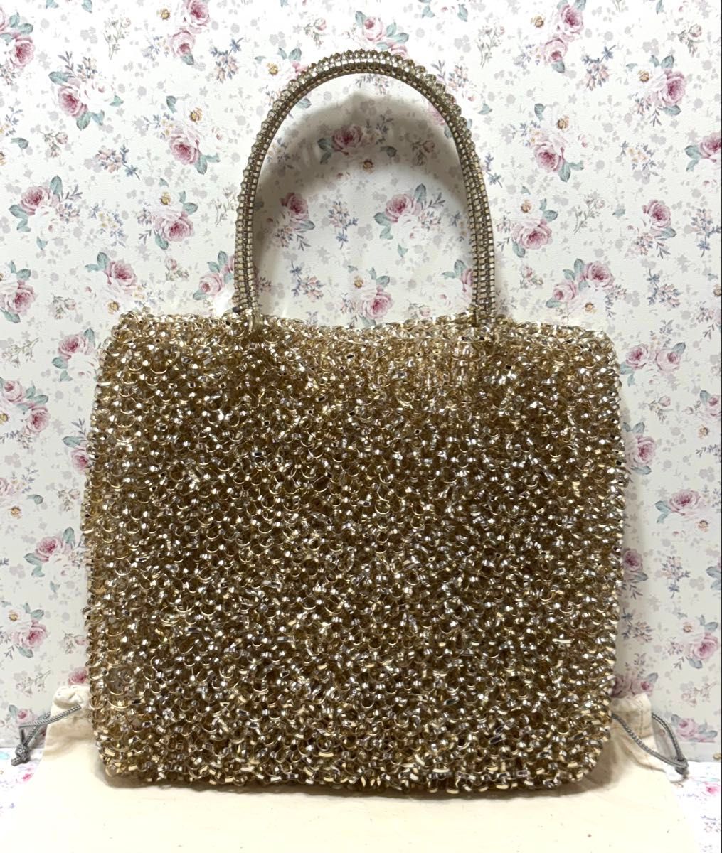 アンテプリマ スタンダード スクエア ミディアム シルバーゴールド