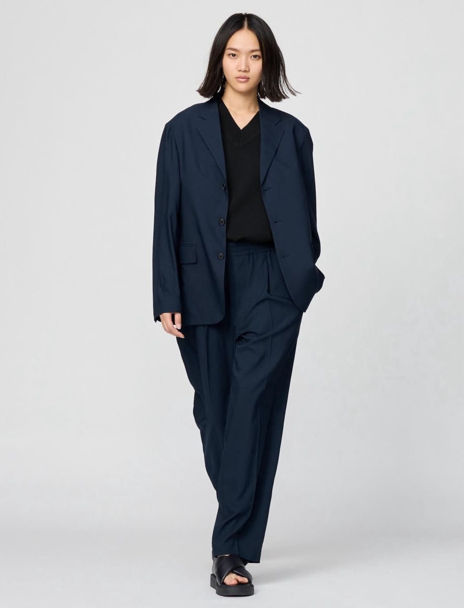 UNIQLO C】ユニクロ シー 感動タックパンツ ネイビーL｜Yahoo!フリマ