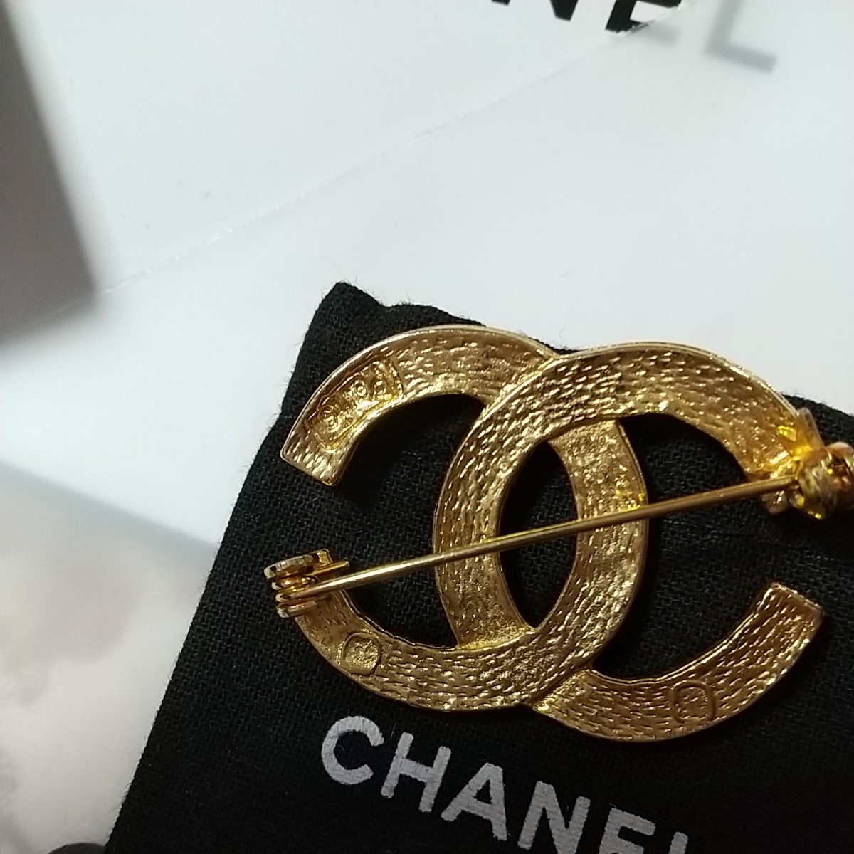 ブローチと シャネルノベルティセット｜Yahoo!フリマ（旧PayPayフリマ）