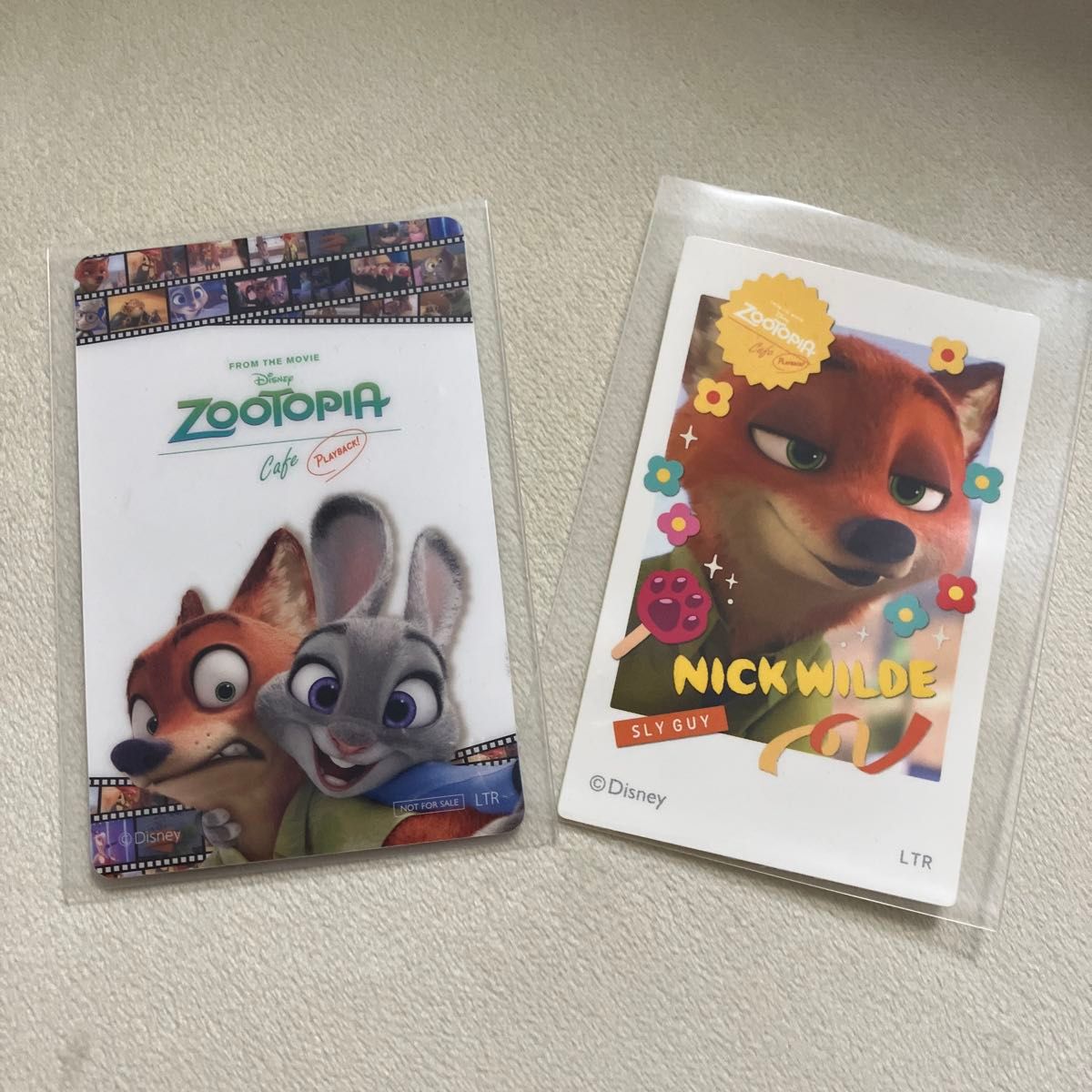 ズートピア プレイバックカフェ限定カード&ニックチェキ風ステッカー 2