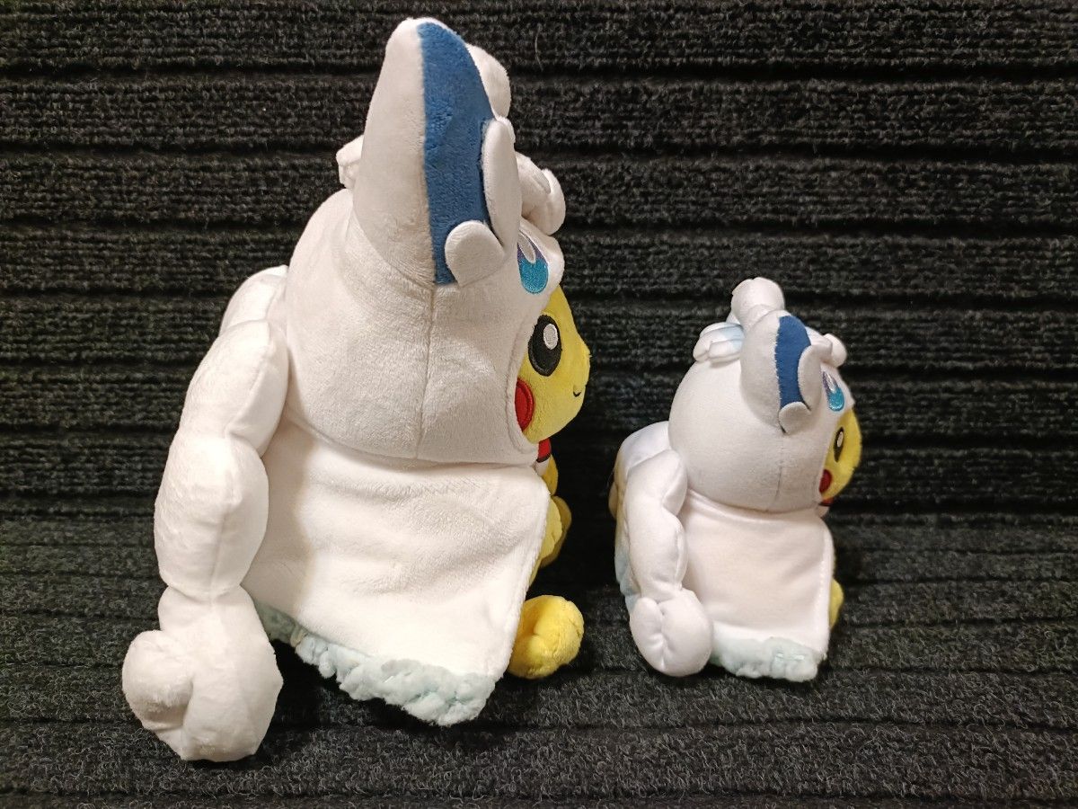 アローラロコンポンチョのピカチュウ ぬいぐるみ 限定品 大・小セット