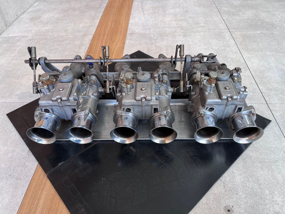 ハコスカ ソレックスキャブレター40 SOLEX ミクニ 引取りに来て頂ける