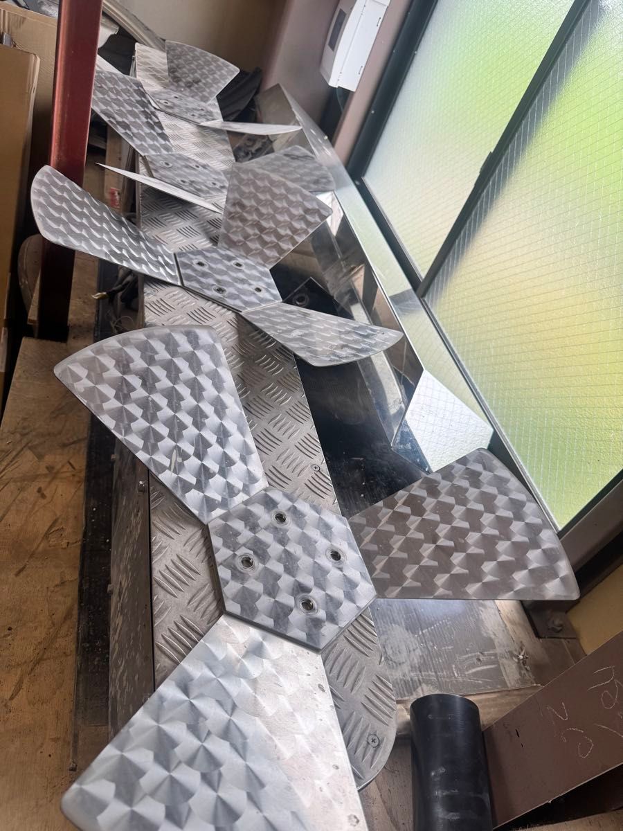 大型用 ウロコプロペラスピンナー 22 5インチ｜Yahoo!フリマ（旧PayPay