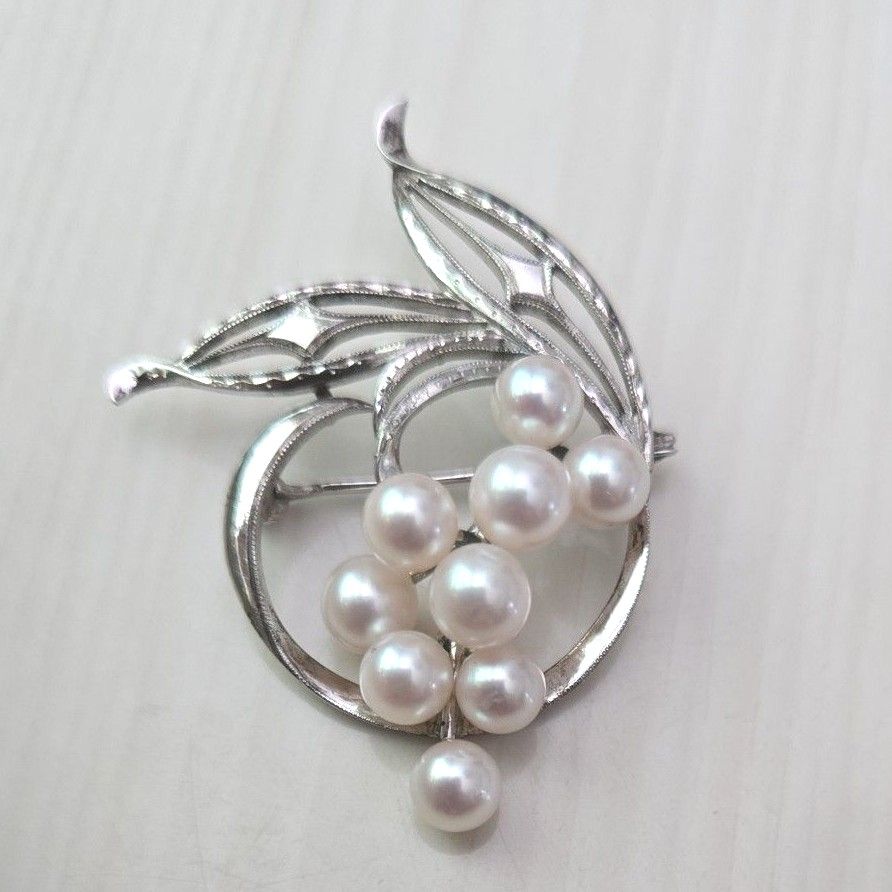 ミキモト MIKIMOTO パール ブローチ SILVER 本真珠 シルバー 9珠