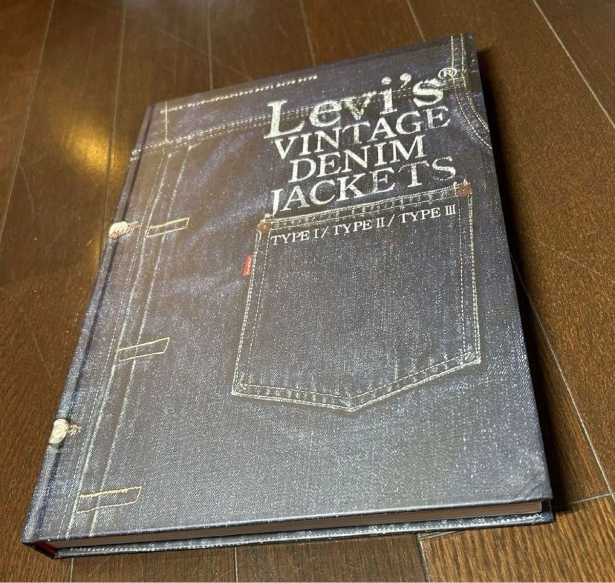 2冊セット リーバイス LEVI'S VINTAGE DENIM JACKETS 501XX ＋ポスト
