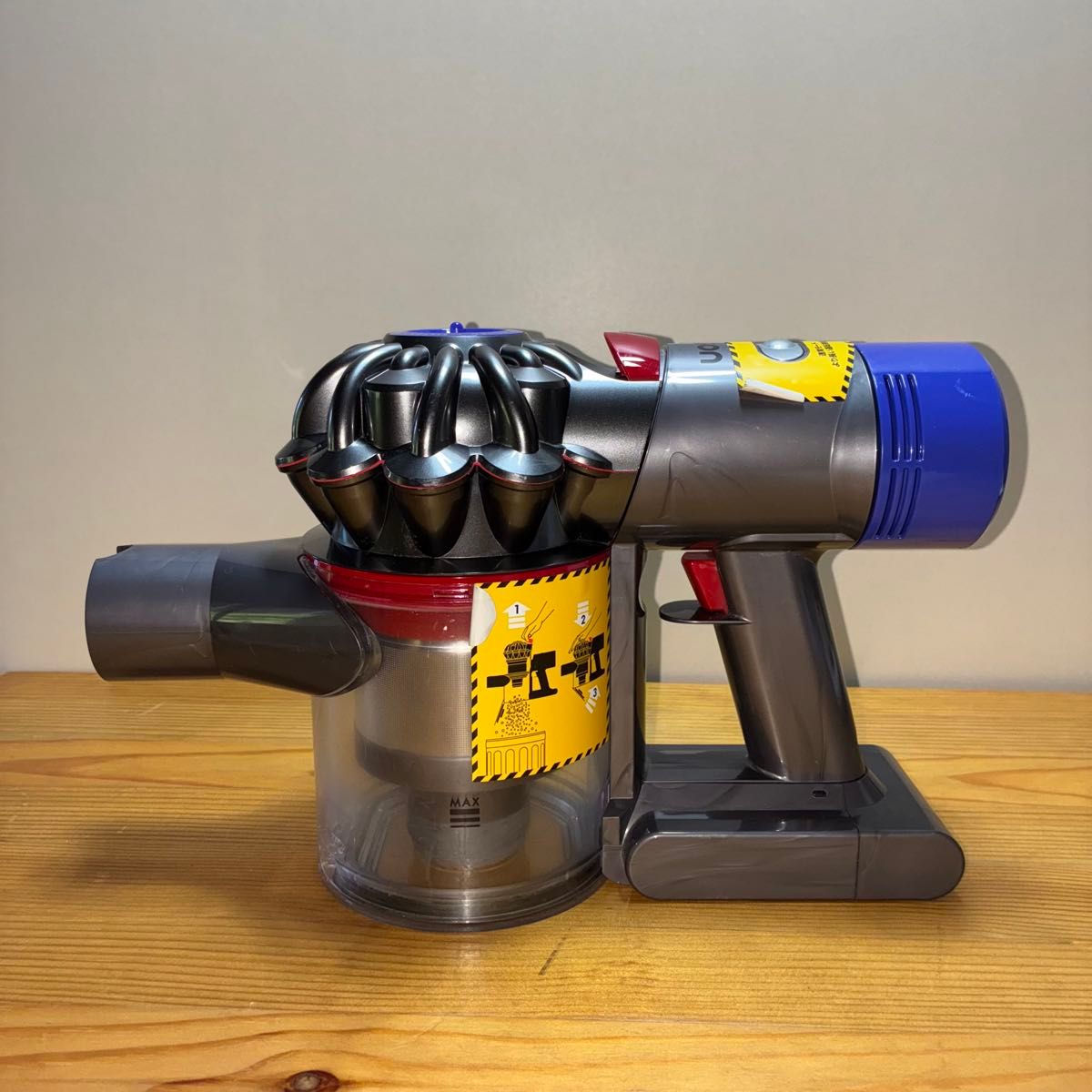 ダイソン dyson V7 （SV11）フィルター分解清掃済み21分 ダイソン