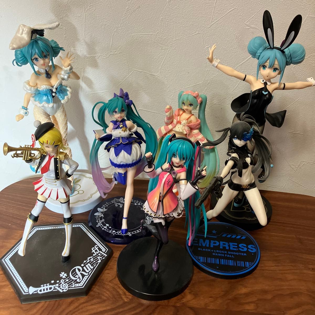 初音ミク フィギュア まとめ売り 7体｜Yahoo!フリマ（旧PayPayフリマ）