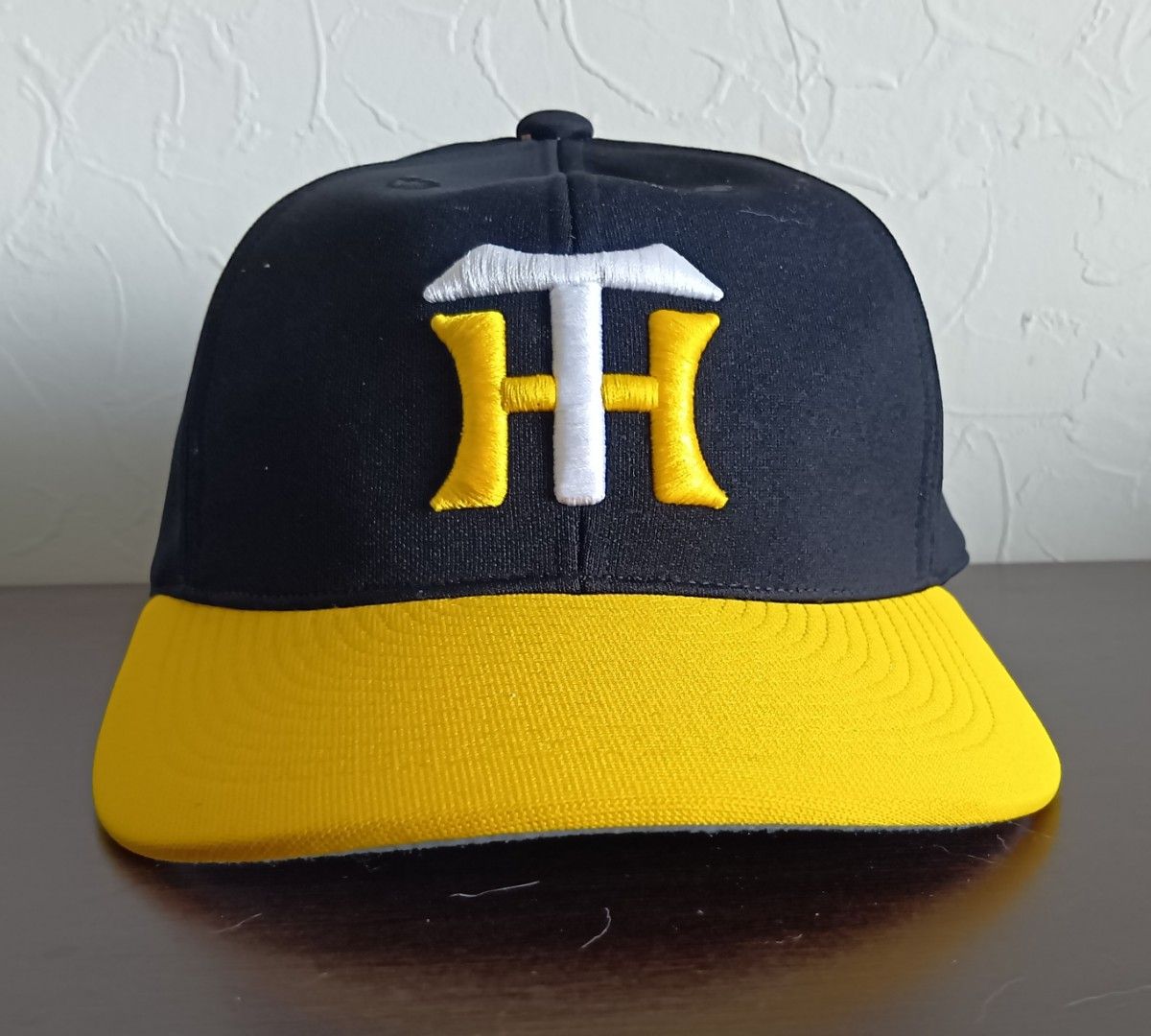 プロモデル】阪神 タイガース ホーム キャップ 帽子 久保田スラッガー