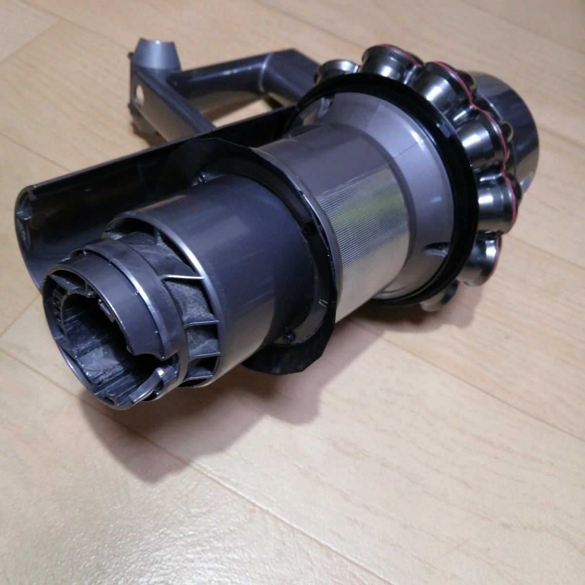 強化トリガー交換 分解清掃済み ダイソン V10 SV12本体｜Yahoo!フリマ