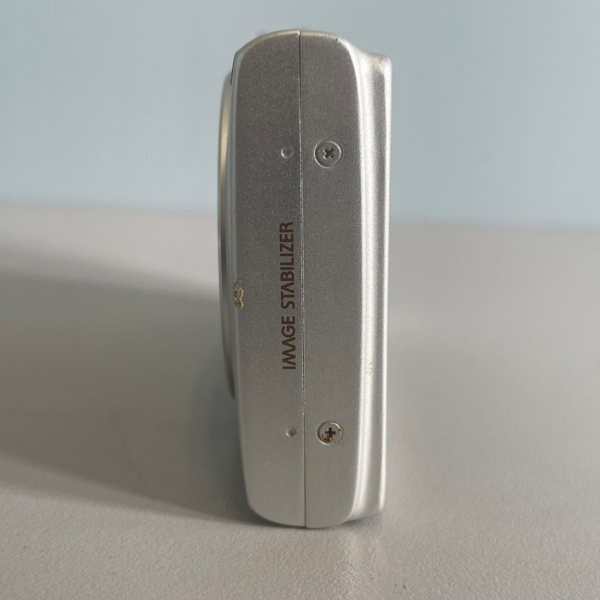 Canon IXY 220F キャノン コンパクトデジタルカメラ オールドコンデジ