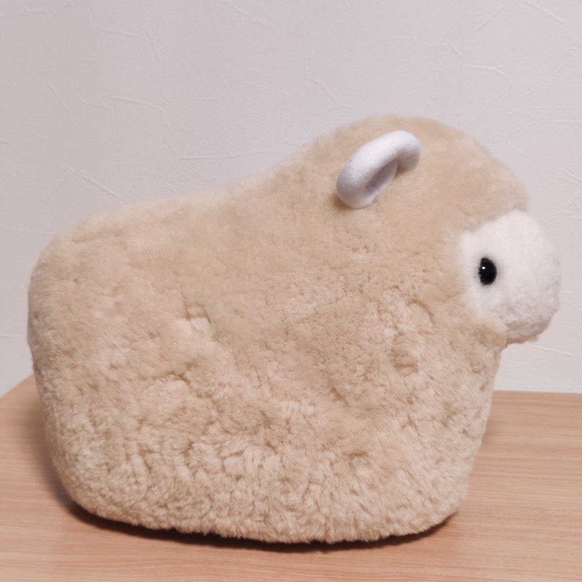 新品 日本ムートン 羊型抱き枕 羊毛皮 リアルムートン 温活 2体