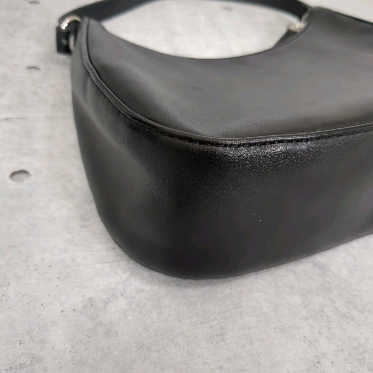 00s archive one shoulderbag halfmoon y2k ショルダーバッグ ブラック