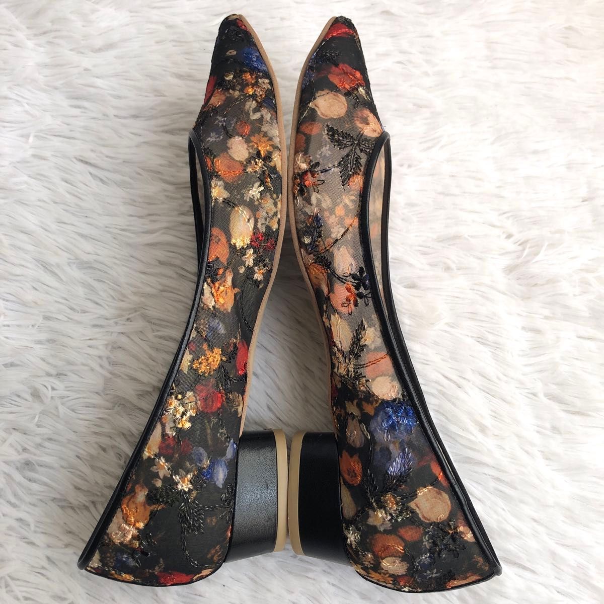 パンプス 24 ローヒール ダイアナ DIANA 絵画 シリーズ 黒 アイリス