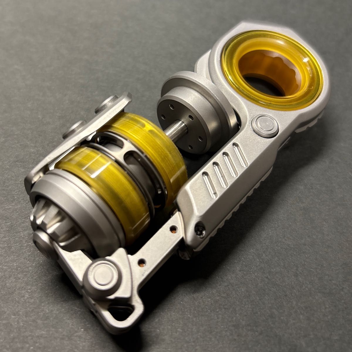 音叉内蔵 フィジェットトイ EDC グレネード型 フィジェット ハンド