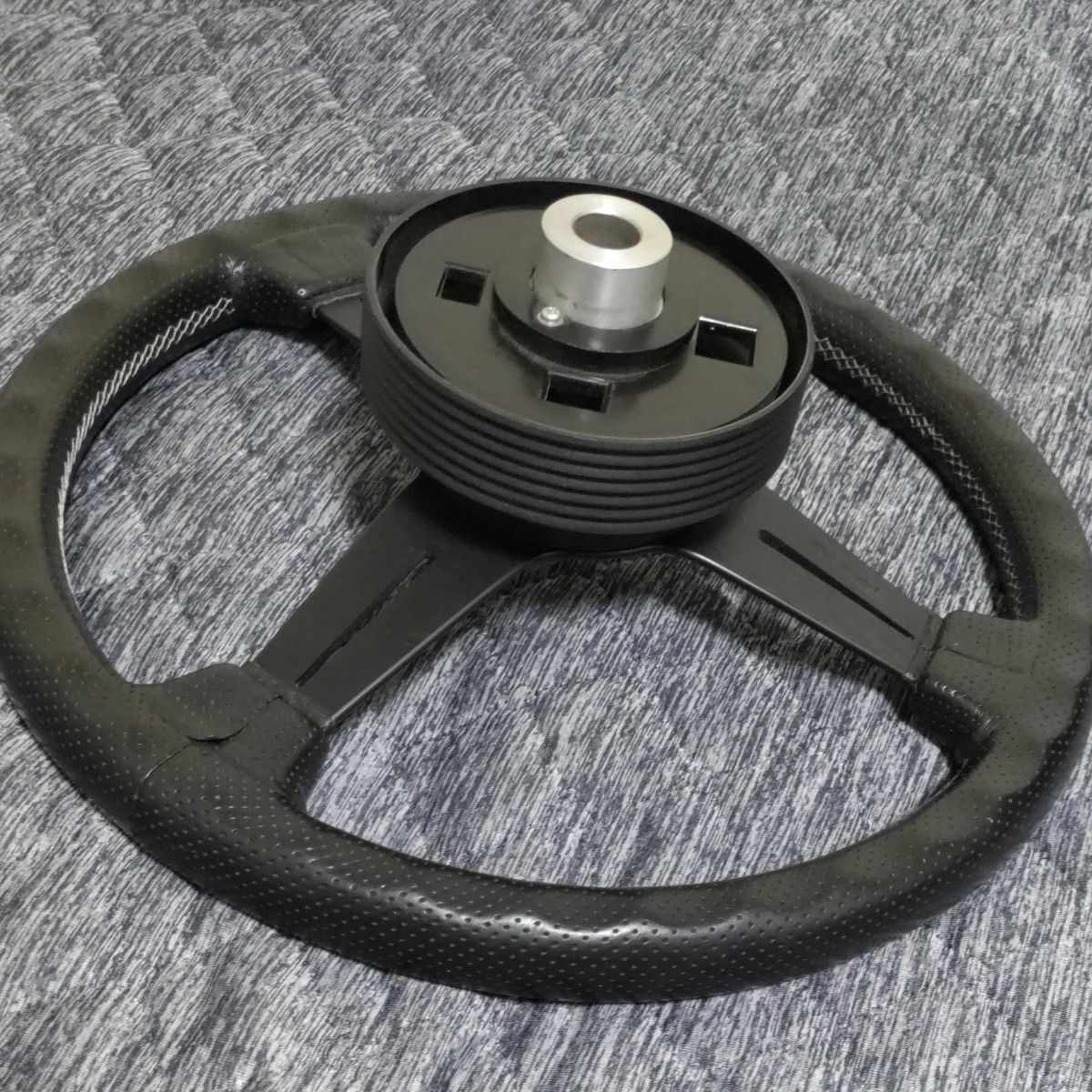 廃盤 希少 NARDI N344 340mm ナルディ クラシック 34パイ パンチング