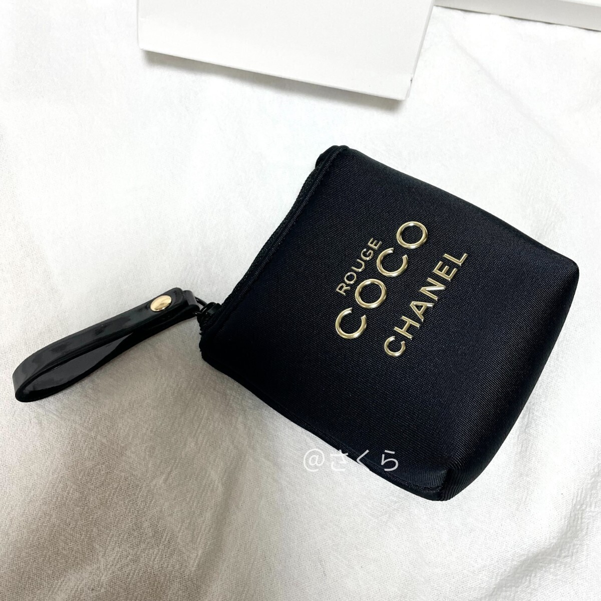 Yahoo!オークション - CHANEL 2025最新シャネル ノベルティ ミニポーチ