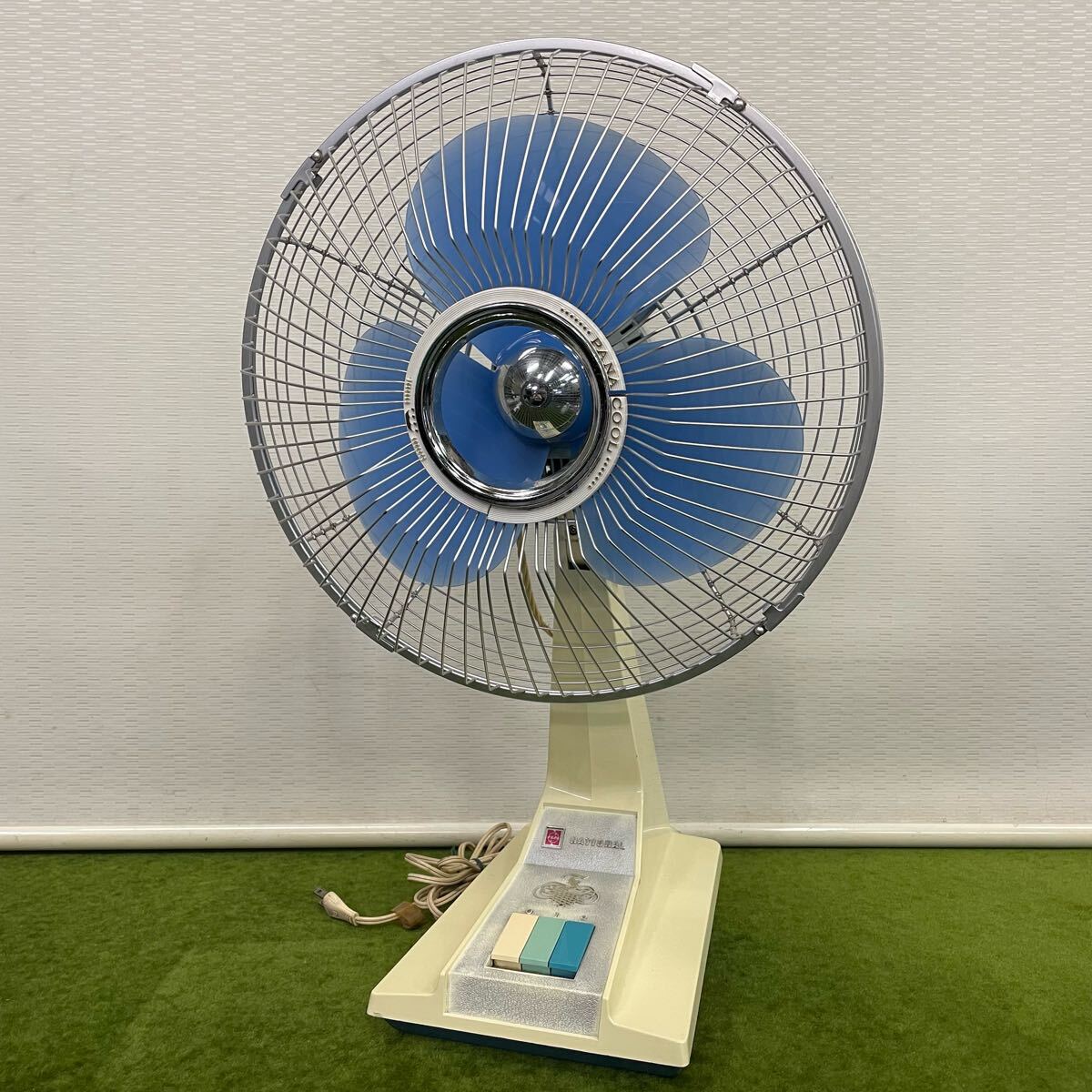 National F-30CG 扇風機 赤と白 National F-30CG 扇風機 赤と白