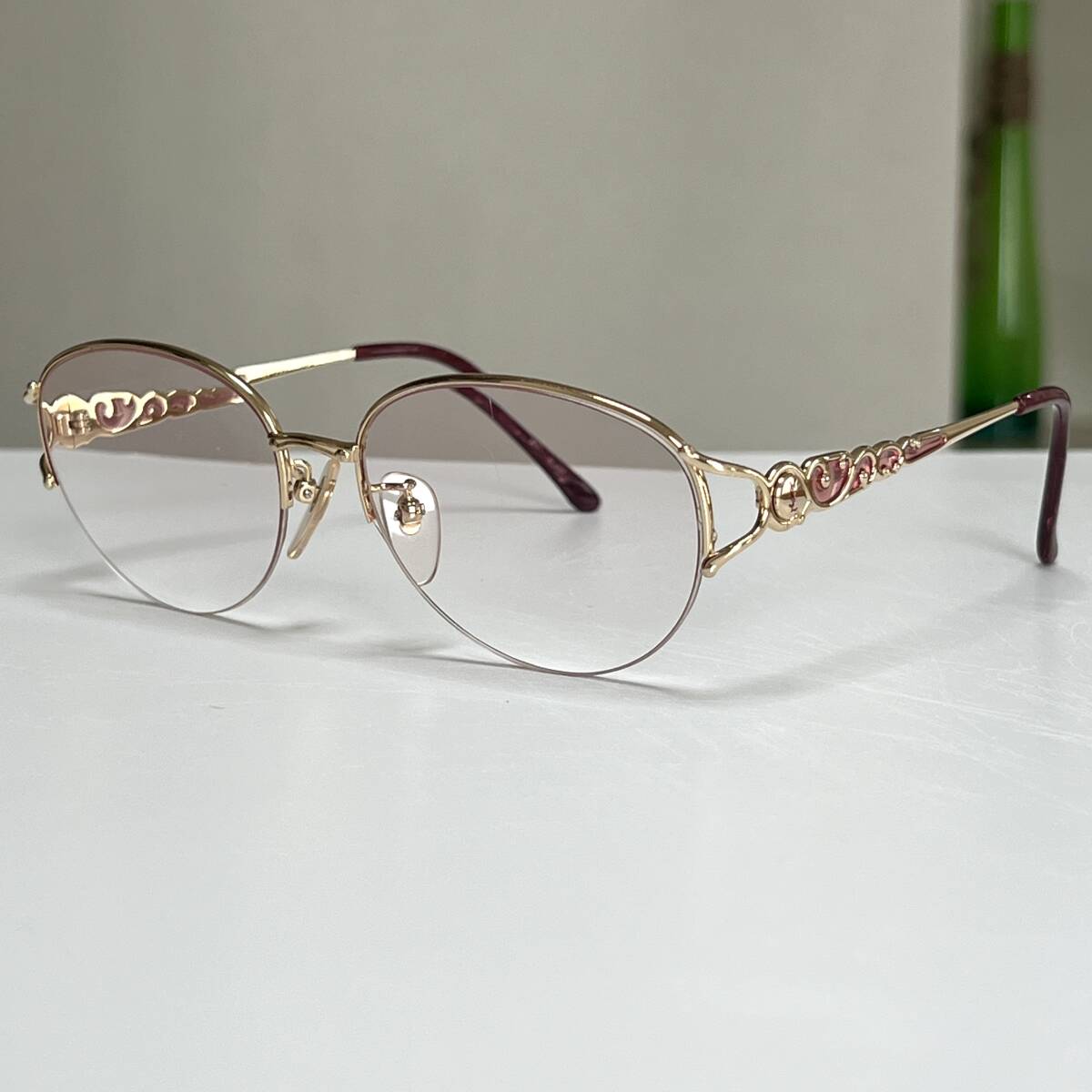 YvesSaintLaurent イヴサンローラン サイドYSLロゴ ステンドグラス風