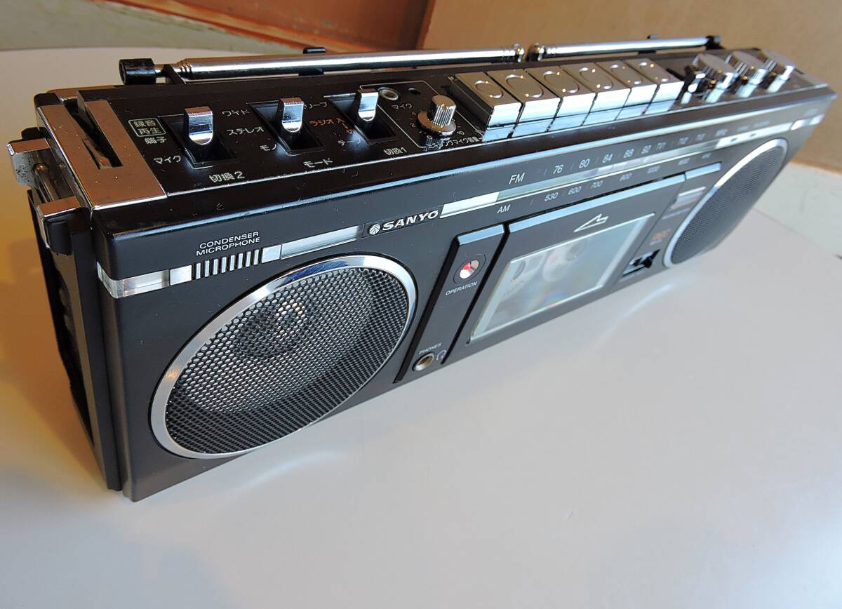 サンヨー U 4 SF SANYO 昭和レトロ ラジオカセットSANYO MR-U4SF 三洋