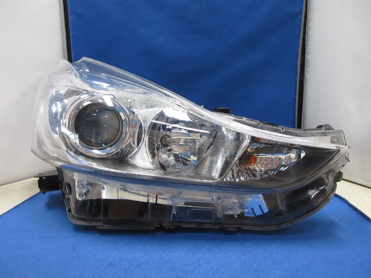 プリウスアルファ ヘッドライト左右 ハロゲン ZVW40/41 前期 47-41 2