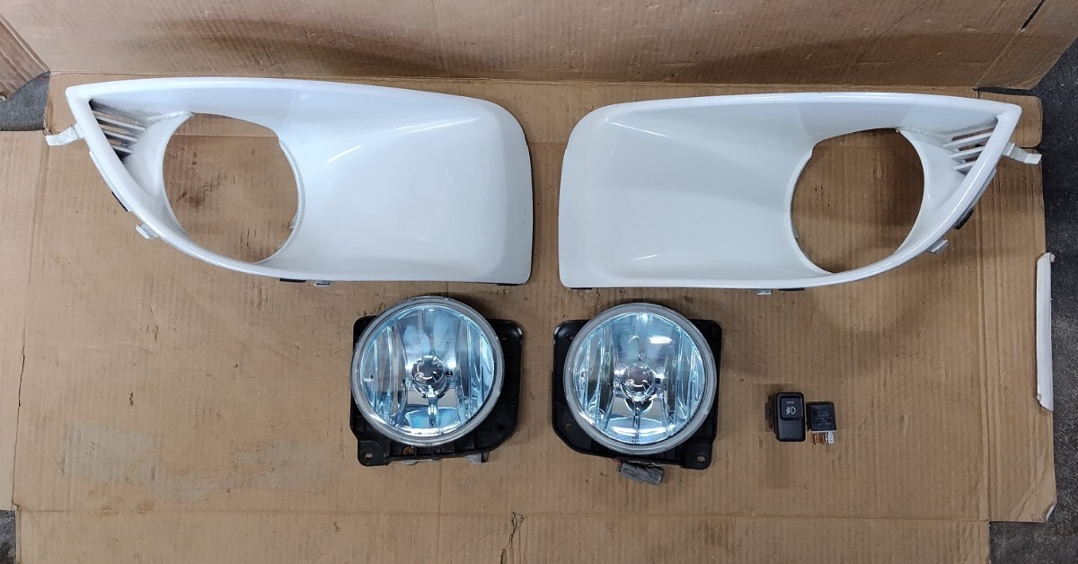 インプレッサ GDB GDA GGA 中期 涙目 純正 フォグランプ フォグカバー