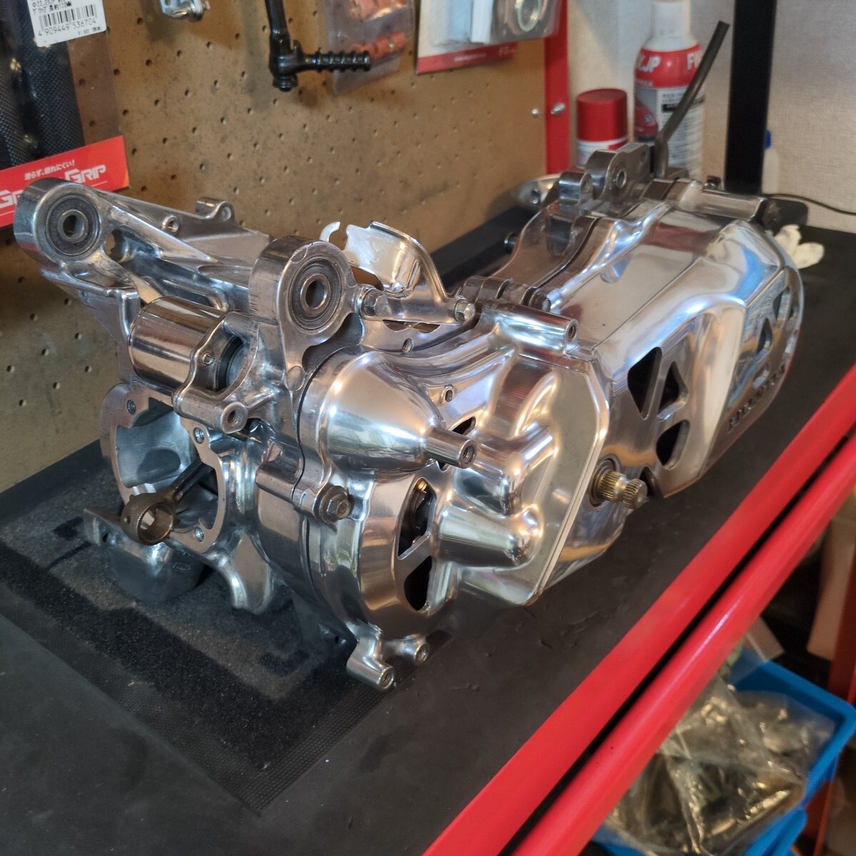 ホンダ純正 ライブディオZX AF35 規制前中期 腰下 エンジン ポリッシュ