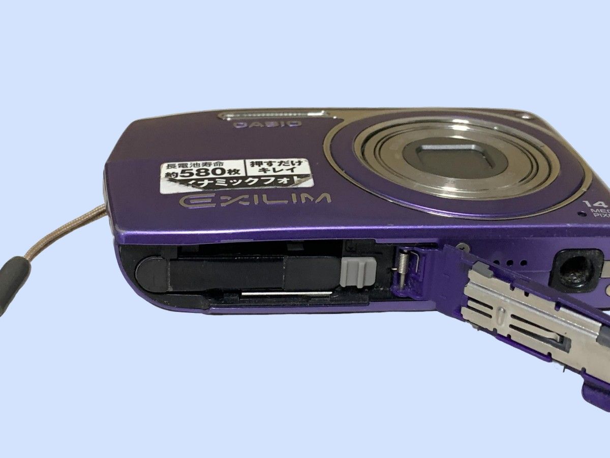 M7590 CASIO EXILIM EX-Z2000 コンパクトデジタルカメラ ジャンク品