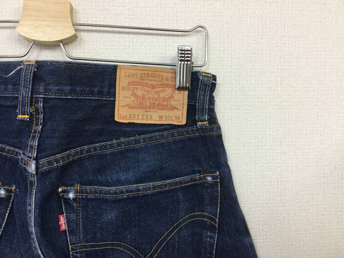 90s USA製 リーバイス 551ZXX ジッパーフライ デニムパンツ 濃紺 W30