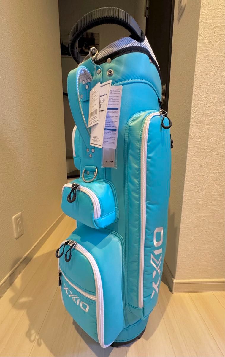 新品・未使用】XXIO GGC-X150W ゼクシオレディースキャディバッグ