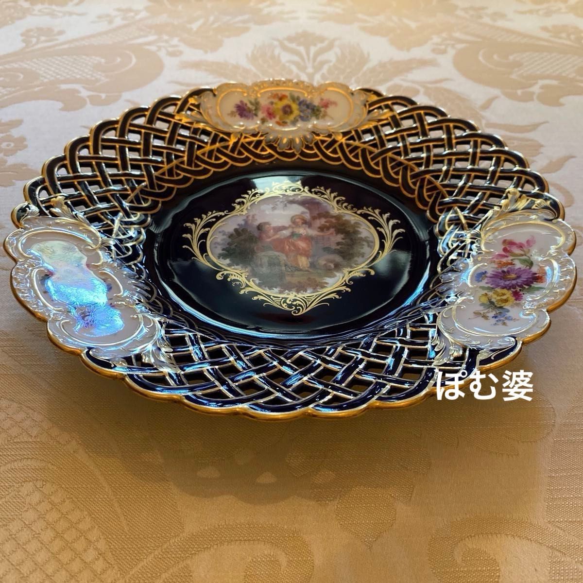 古マイセン 金彩 ワトー恋人文 コバルトロカイユ窓 透かし絵皿 直径
