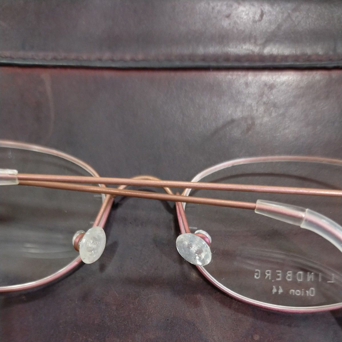 デンマーク製子供用メガネリンドバーグエアチタニウムリムオリオン70番