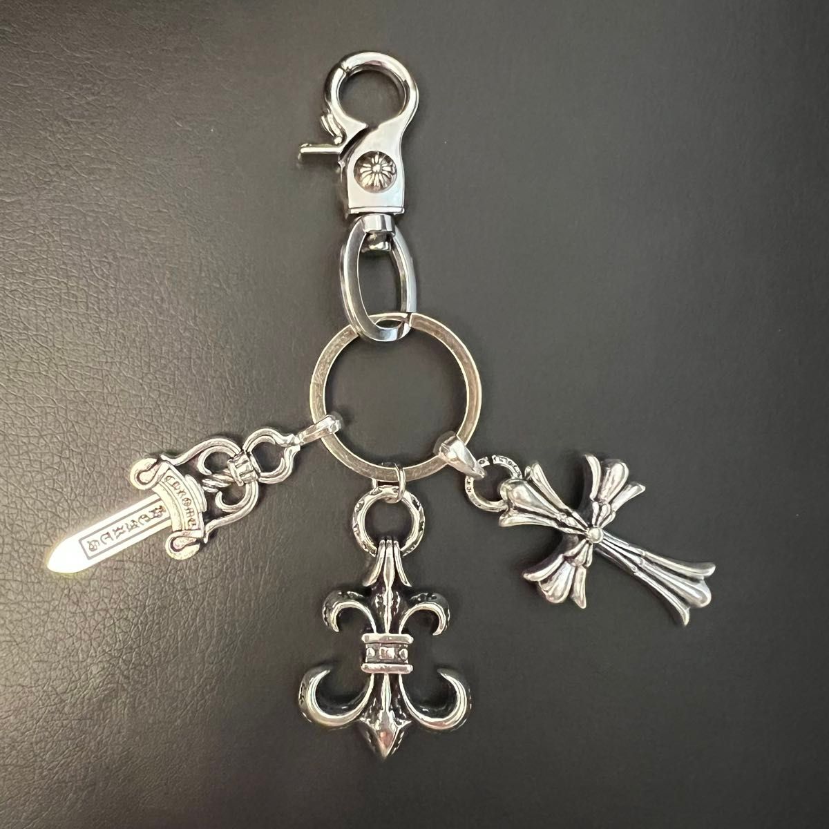 キーホルダー キーリング アクセサリー キーチェーン 個性的 クロス