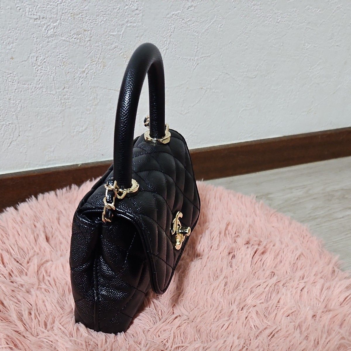 シャネル CHANEL ココハンドル ミニバッグ キャビアスキン ブラック