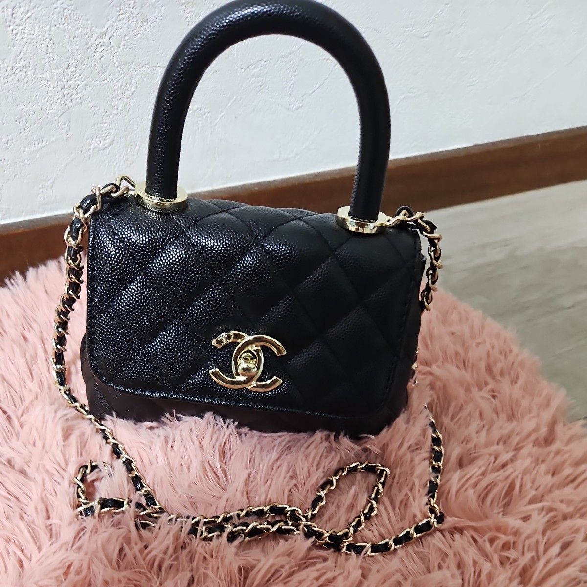 シャネル CHANEL ココハンドル ミニバッグ キャビアスキン ブラック