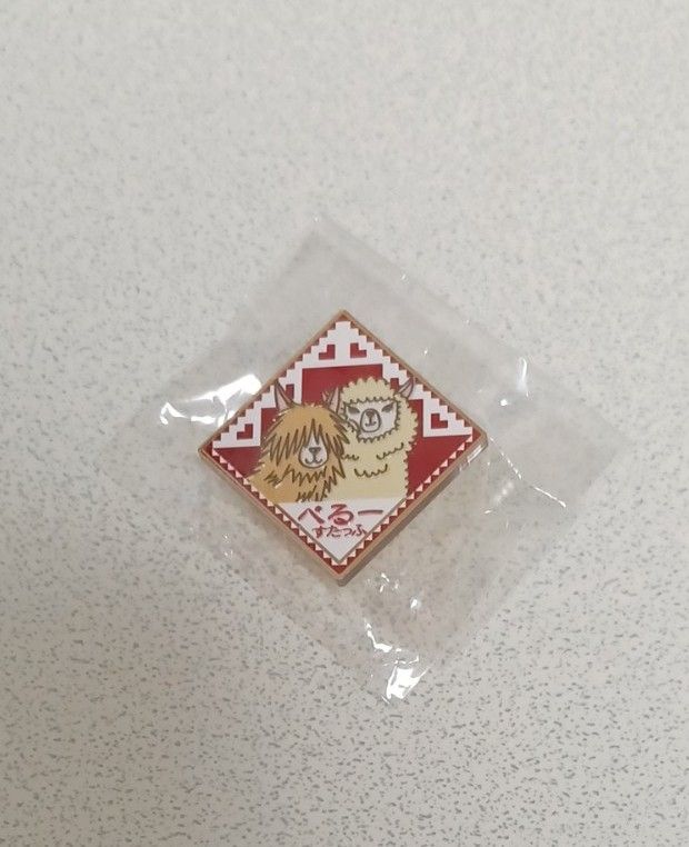 レア非売品】大阪関西万博 ペルーパビリオン スタッフピンバッチ