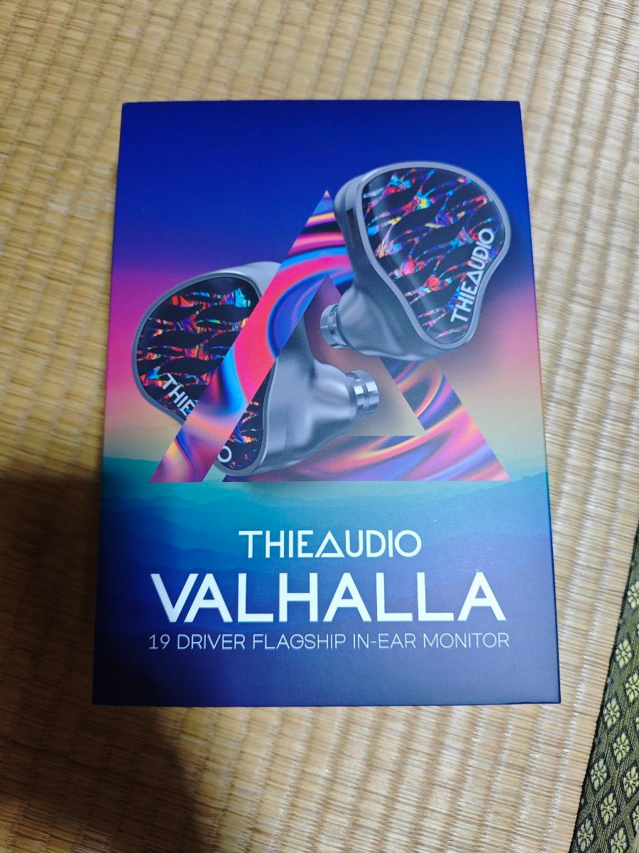 動作確認のみ未使用 THIEAUDIO Valhalla 国内正規品 ほぼ未使用品