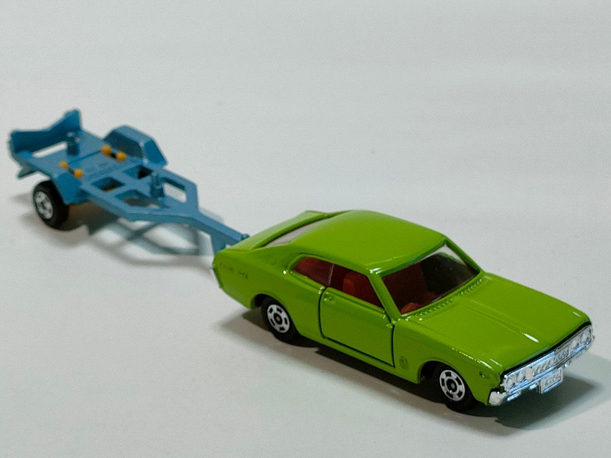 黒箱トミカ 74 日産ローレル2000SGX デッドストック 美品 日本製