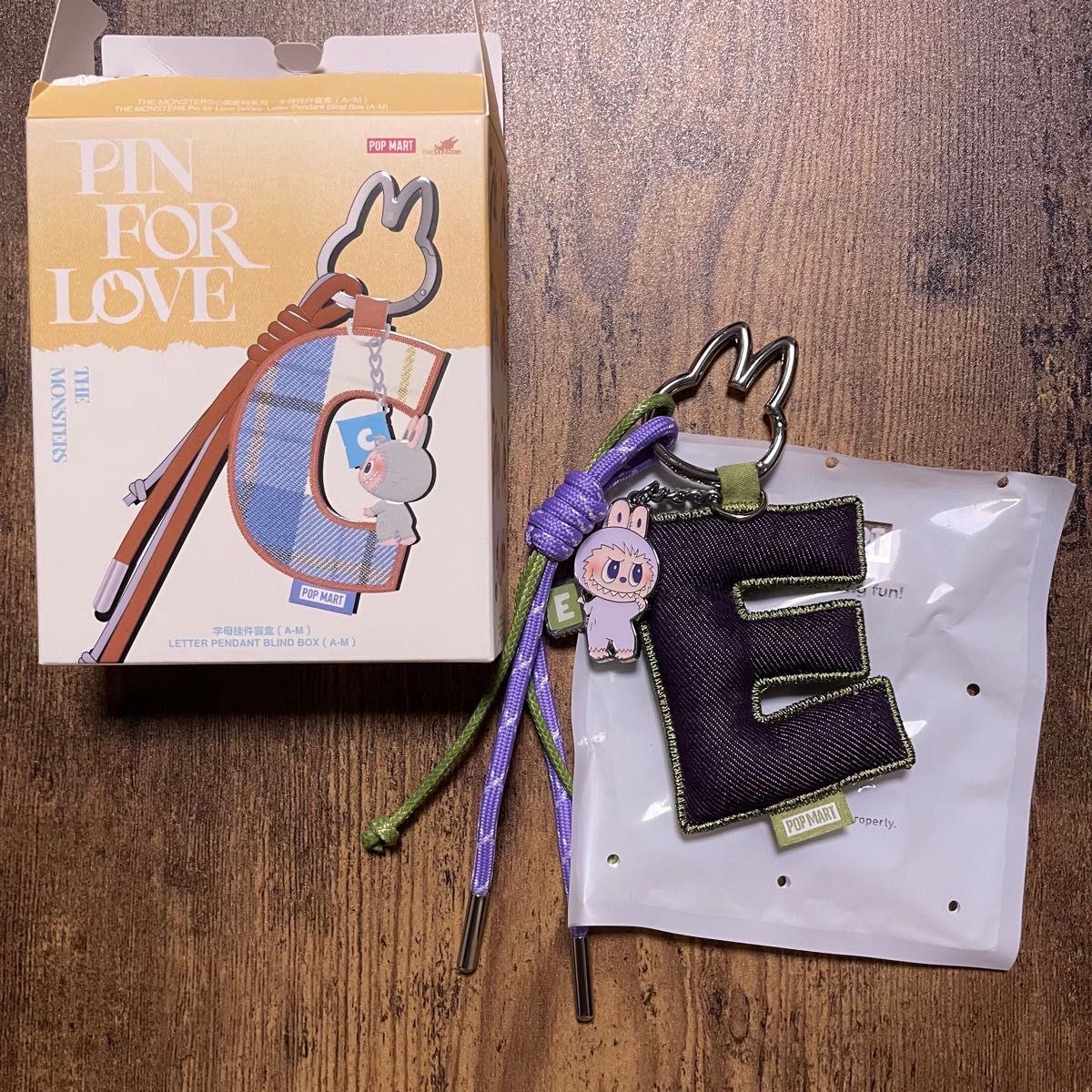 ラブブ PIN FOR LOVE アルファベットペンダント 「E」｜Yahoo!フリマ