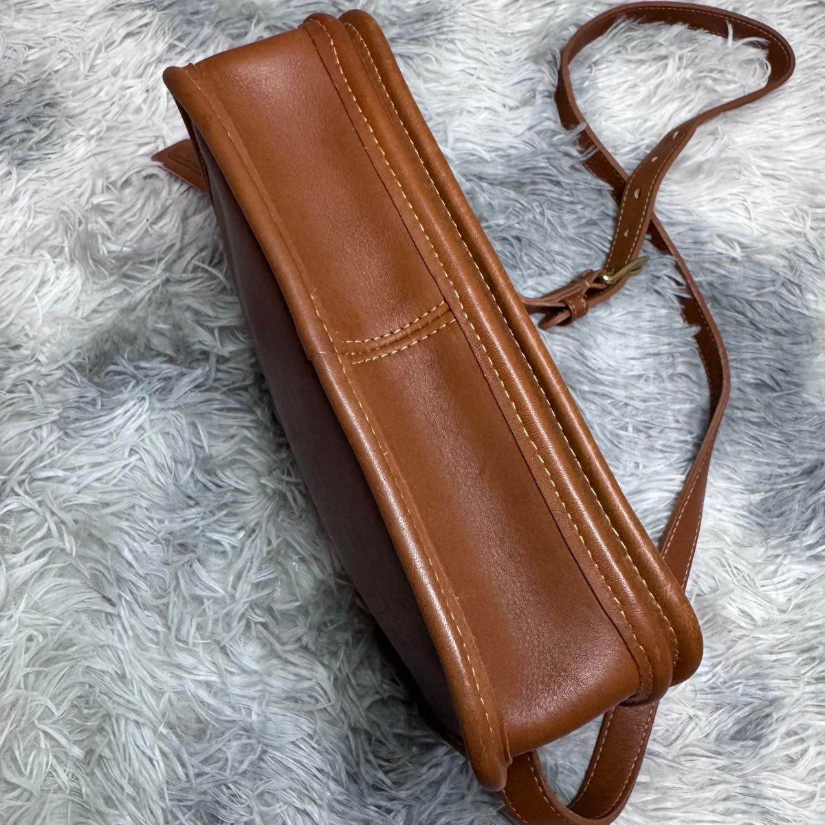 オールドコーチ ショルダーバッグ COACH レザー 斜めがけ 肩掛け