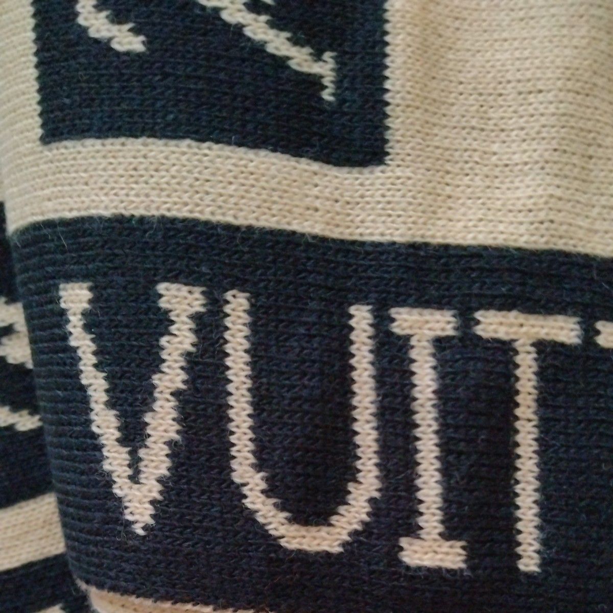 未使用品】LOUIS VUITTON ルイ・ヴィトン ノベルティマフラーストール