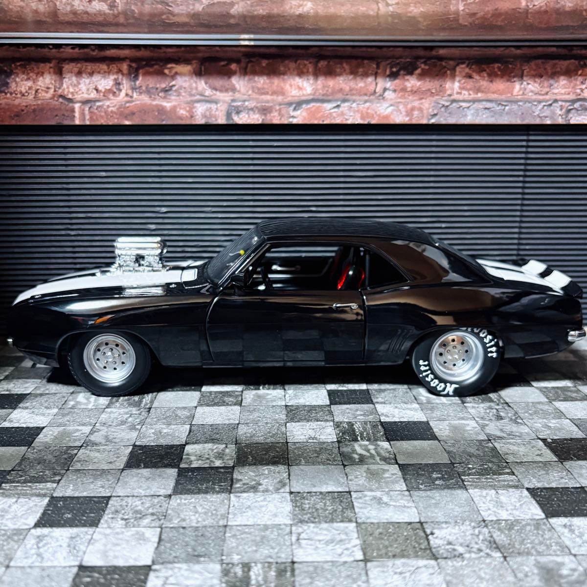 国内未入荷 1/18 GMP シボレー ドラックカマロ '69 ホールショット