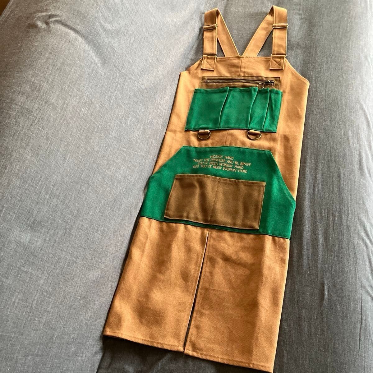 藤井風さん Workin' Hard エプロン｜Yahoo!フリマ（旧PayPayフリマ）