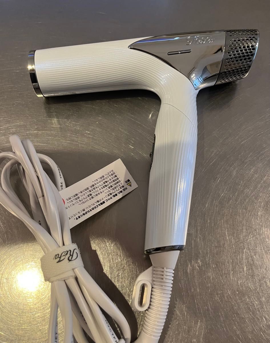 ジャンク品】ReFa ドライヤー RE-AX-02A 2024年製 ジャンク】リファ