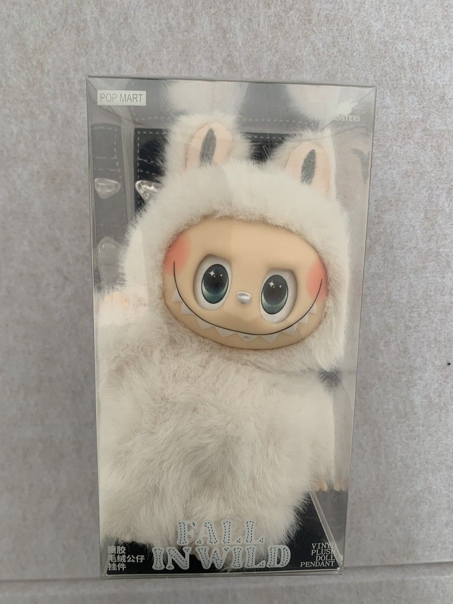 海外限定ラブブ 小天使 zimomo ぬいぐるみキーホルダー ぬいぐるみ