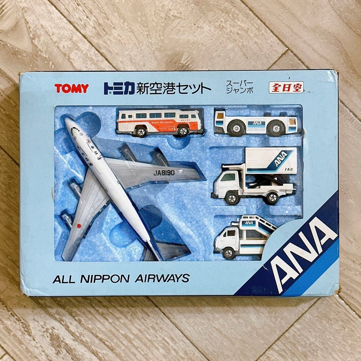 激レア】トミカ 新空港セット スーパージャンボ 全日空 TOMY 当時物
