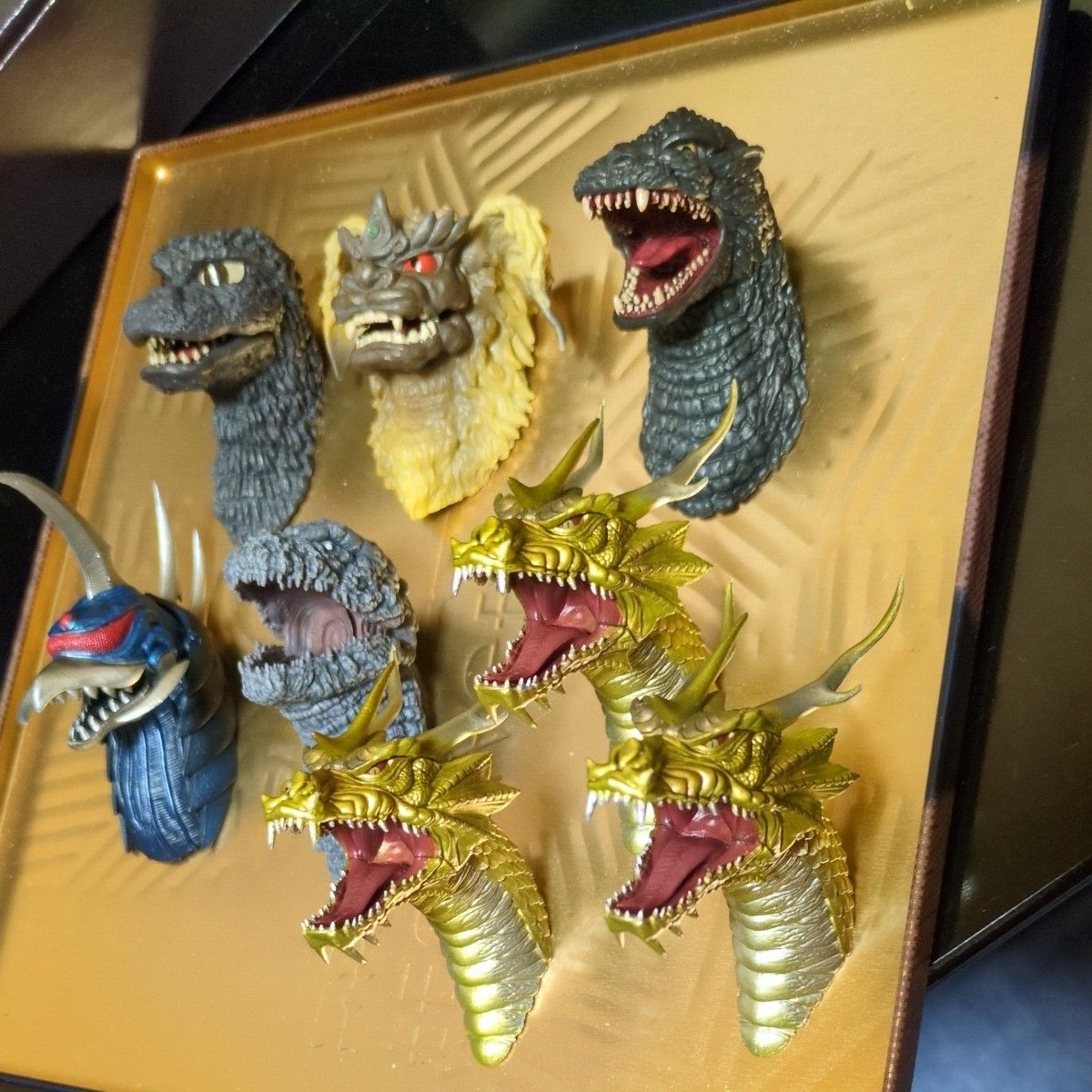 ゴジラ モンスターヘッドマグネット 7シリーズ分（46種60個
