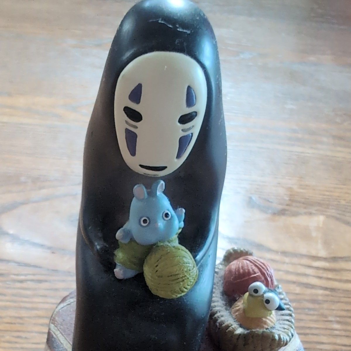 スタジオジブリ 千と千尋の神隠し カオナシ 置物オルゴール フィギュア