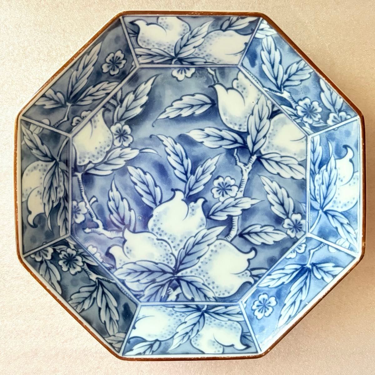 希少 源右衛門窯 青い花模様 八角形の器 木箱付き 希少 源右衛門窯