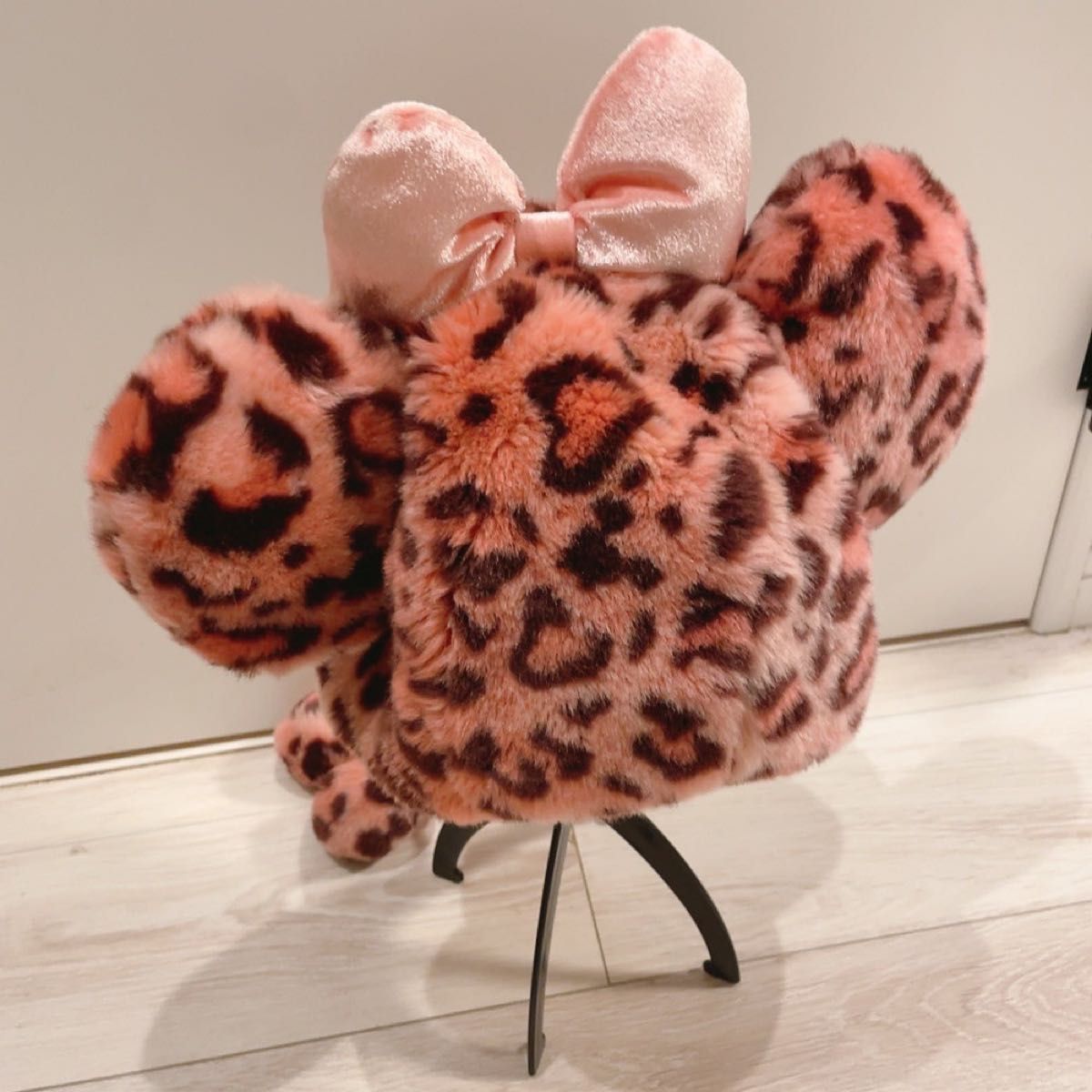 人気 2個 セット ピンク ヒョウ柄 ミニー ファンキャップ ディズニー