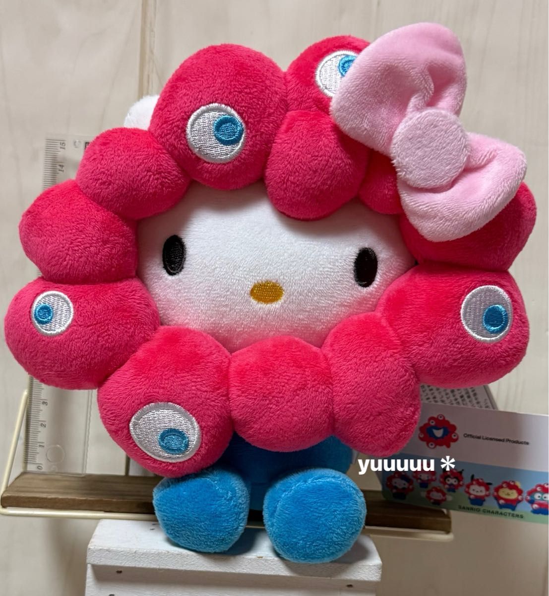 ミャクミャク ハローキティ 万博会場限定カラー ぬいぐるみ Mサイズ